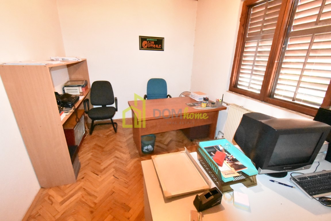 Poslovni prostor 70m2, Masline